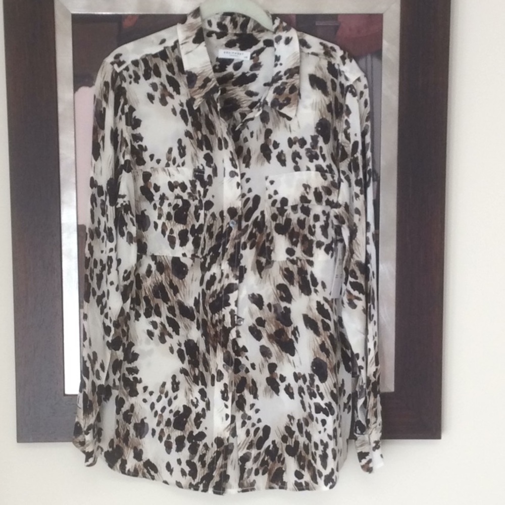 New with tags ! Silk Equipment Blouse.